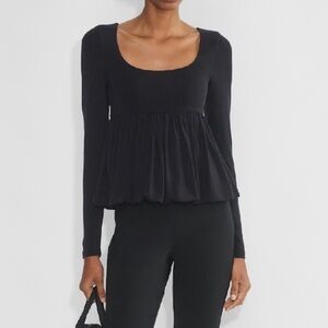 NWT Aritzia Wilfred
Maisie Top